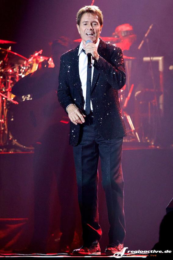 Cliff Richard (live in Hamburg, 2014)